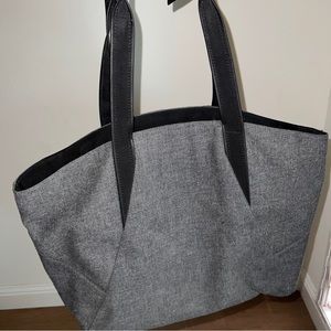 Lululemon Athletica wool bag